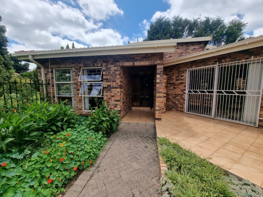 To Let 3 Bedroom Property for Rent in La Provance Free State